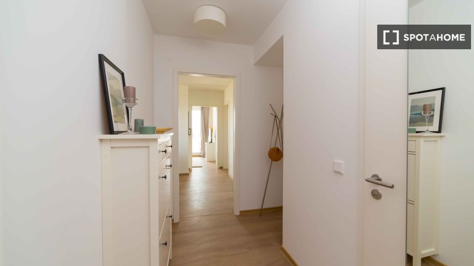 Room, Klara Franke Straße, Berlin
