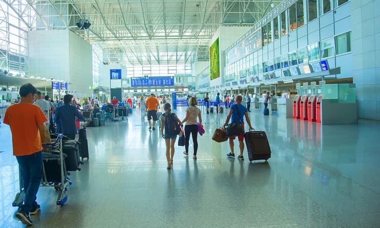 Walk-in COVID-19 testing centre opened at Frankfurt Airport