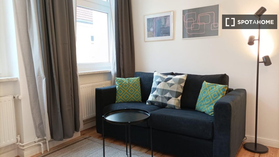 Apartment, Sonnenallee, Berlin