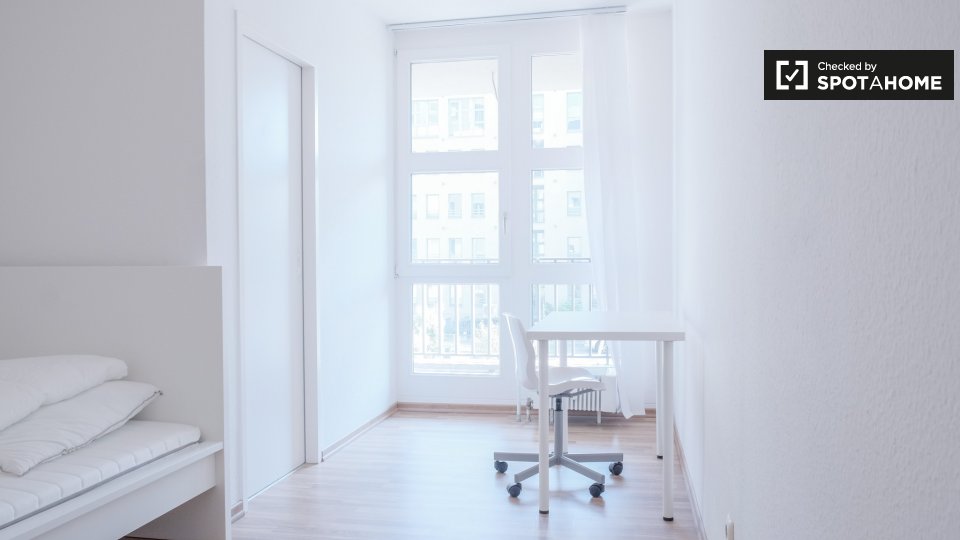 Room, CharlottenstraßeB, Berlin