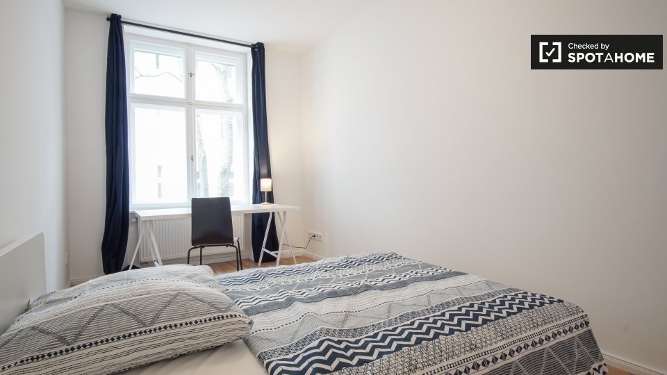 Room, Damerowstraße, 13187 Berlin, Germany, Berlin