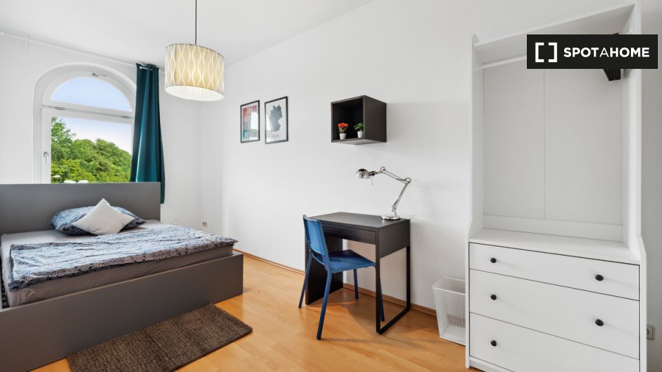 Room, Glienicker Str., Berlin