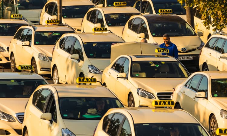 Berlin taxi drivers to strike again today