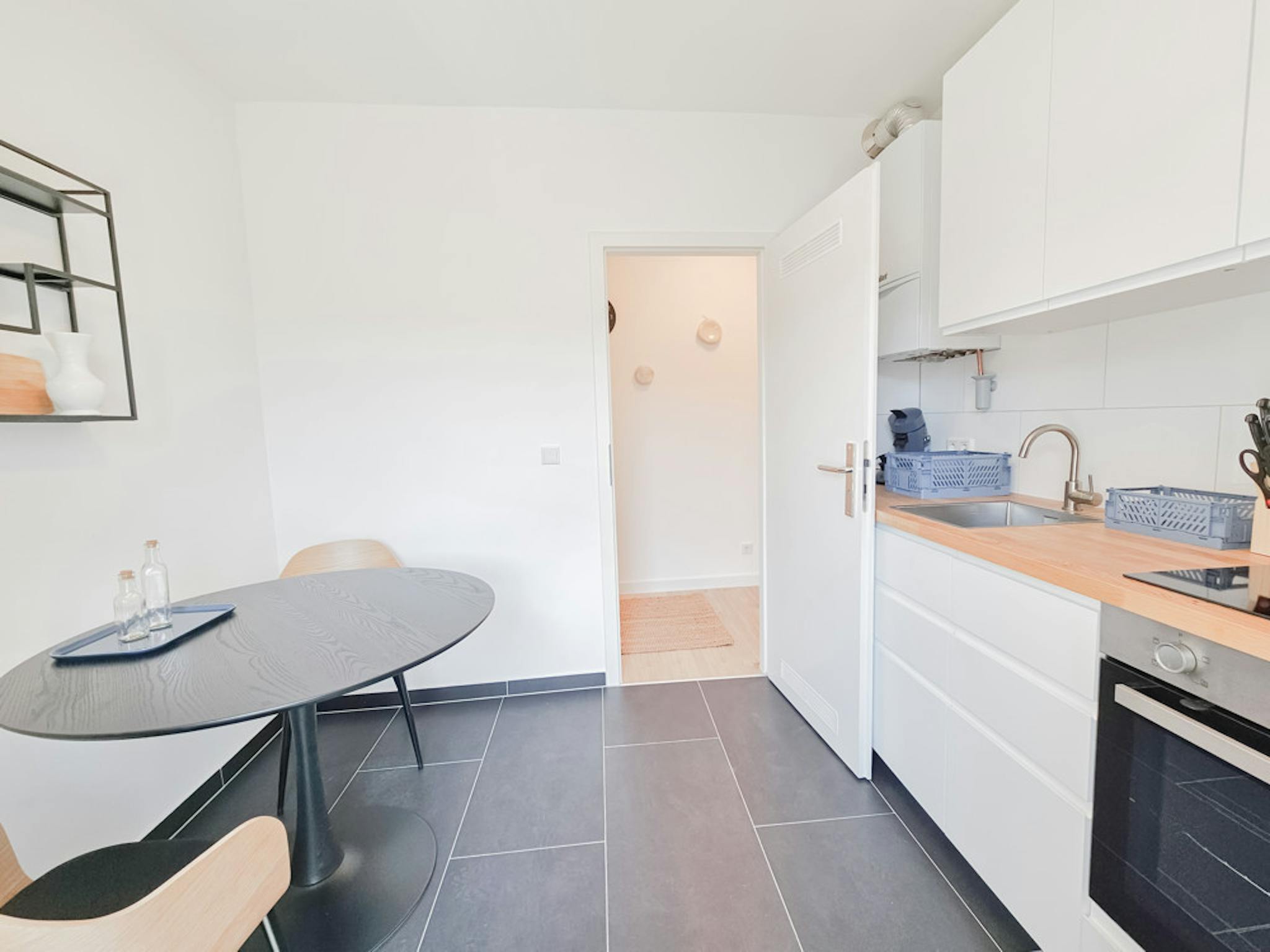Apartment, Birkenstraße, Dusseldorf