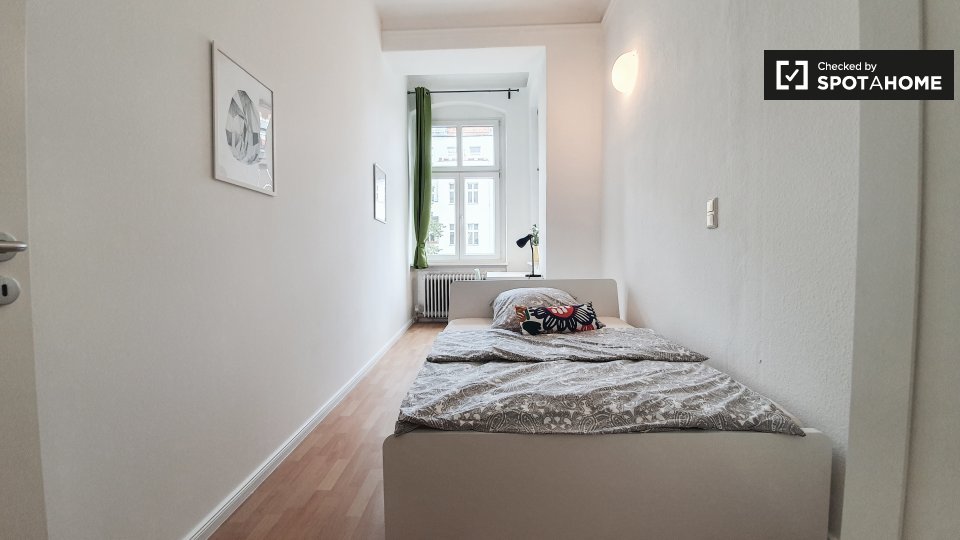 Room, Detmolder Str., Berlin
