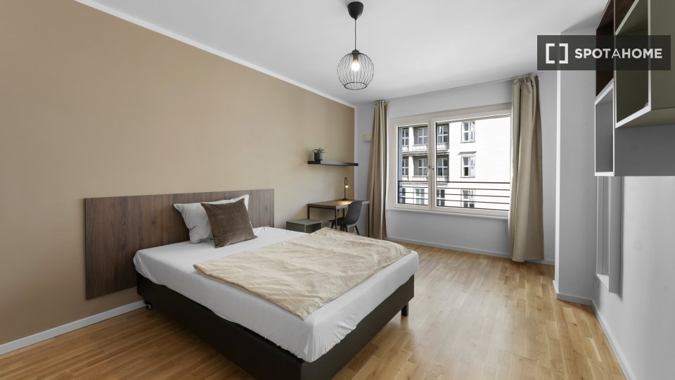 Room, Friedrichstraße, Berlin