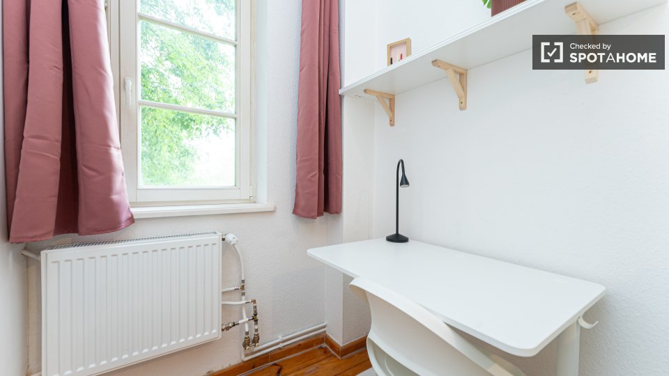 Room, Otto-Franke-Straße, Berlin