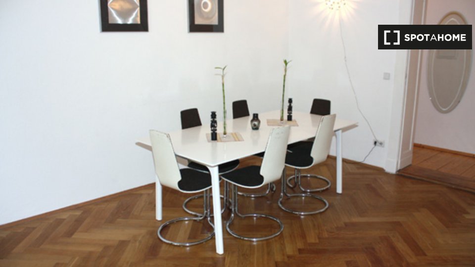 Apartment, Kastanienallee, Berlin