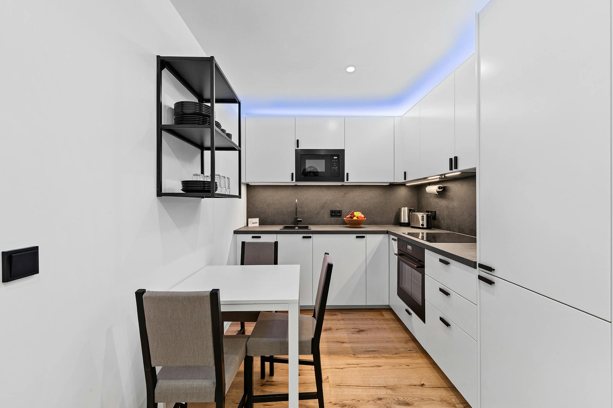 Apartment, Mainaustraße, Munich