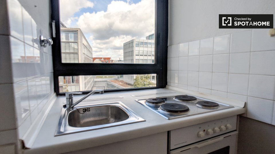 Room, Bismarckstraße, Berlin