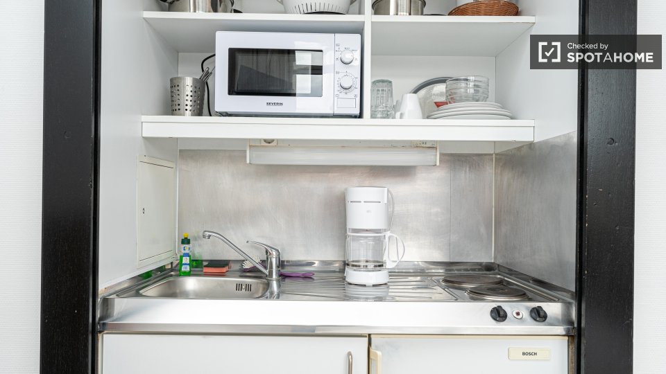 Apartment, Osnabrücker Str., Berlin