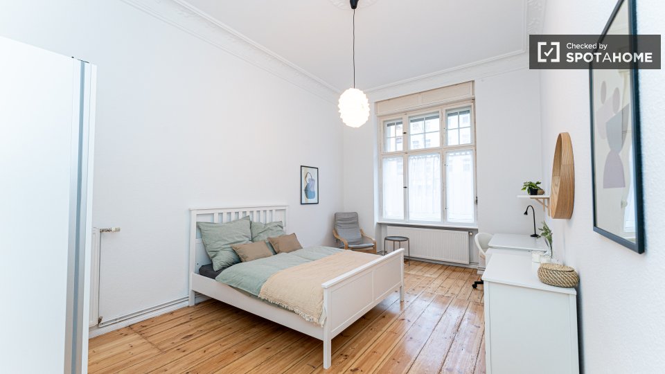 Room, Prinzenallee, Berlin