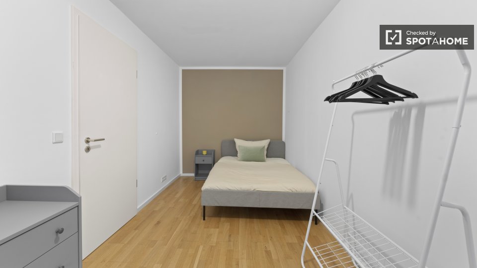 Room, Friedrichstraße, Berlin