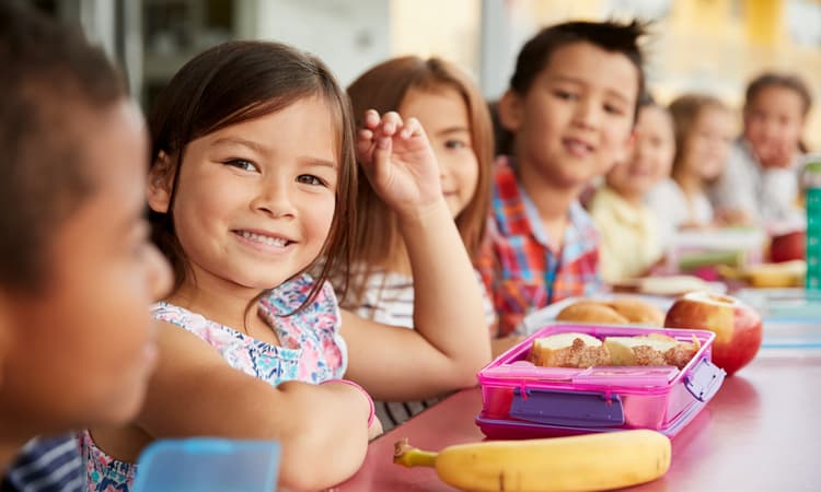 Germany to guarantee all-day care for primary school children