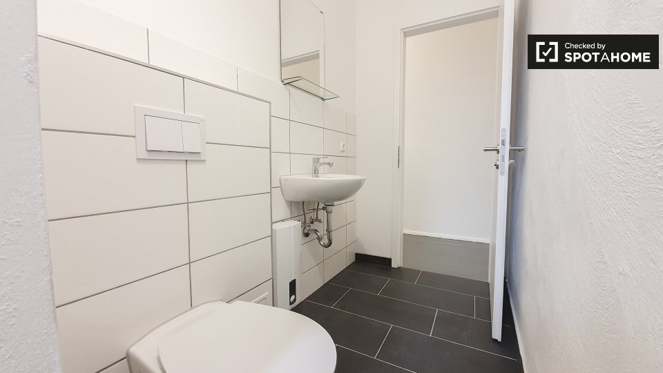 Room, Kottbusser Damm-30, Berlin