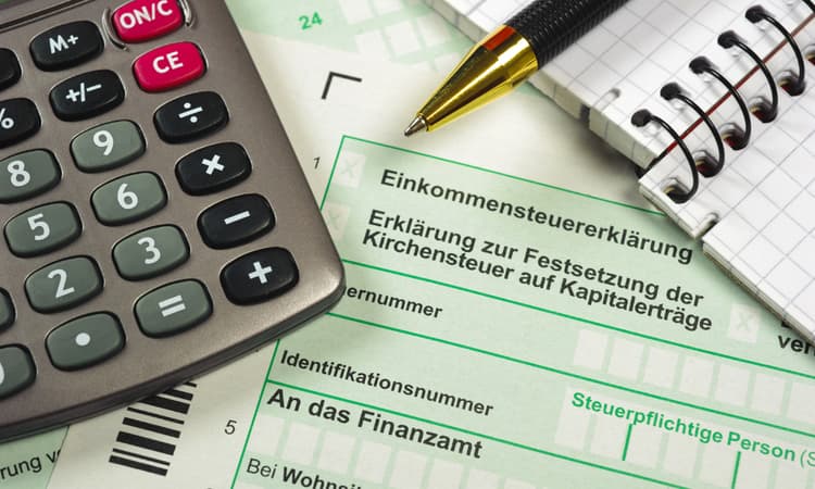 How long does it take to process a tax return in Germany?