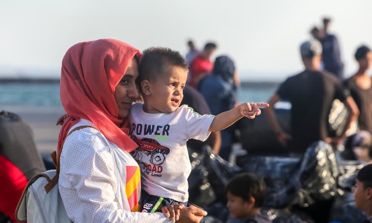 Germany to take in 1.500 additional refugees from Moria camp