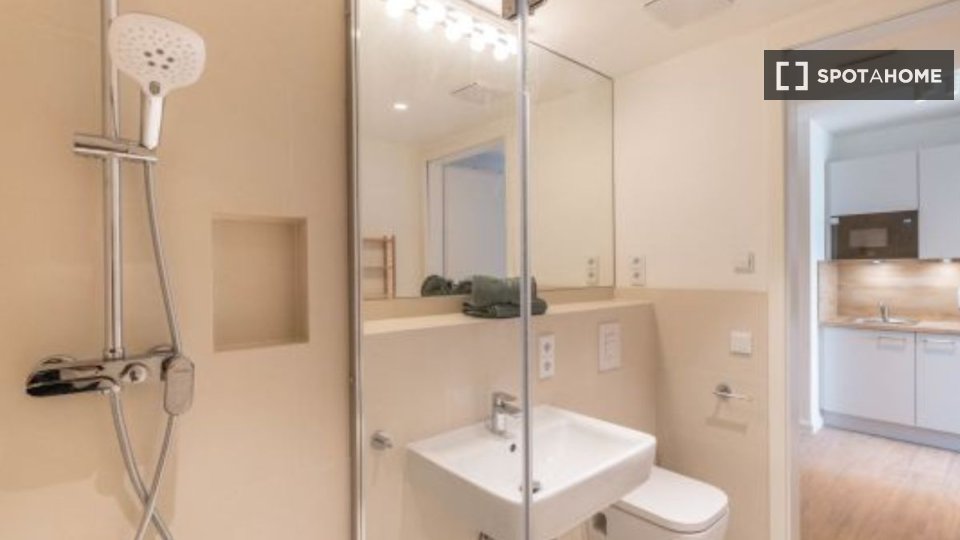 Apartment, Revaler Str., Berlin