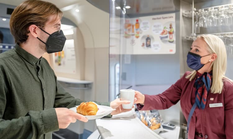 Porcelain cups & Vegan menu: Deutsche Bahn gets fancy with waste-cutting plan