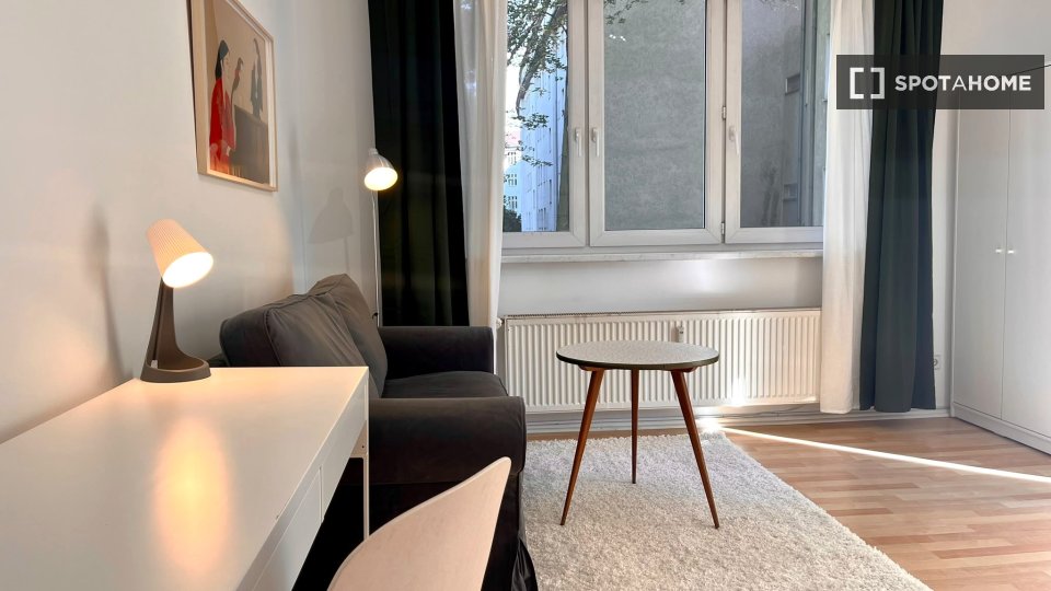 Apartment, Krefelder Str., Berlin