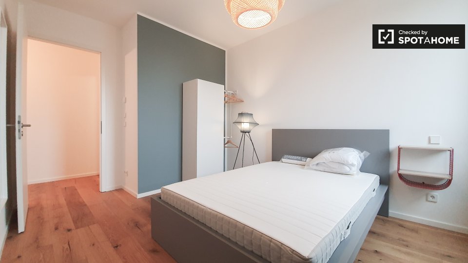 Room, Nazarethkirchstraße, Berlin