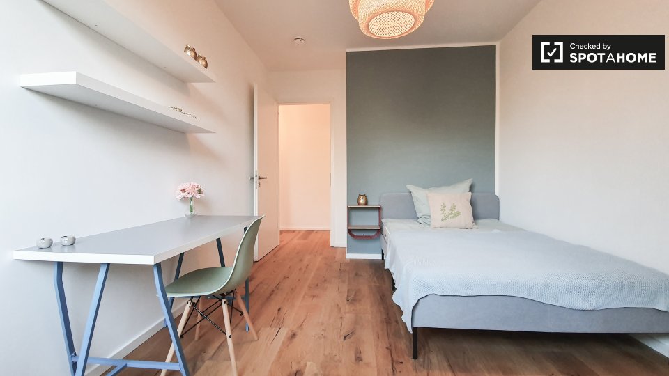 Room, Nazarethkirchstraße, Berlin