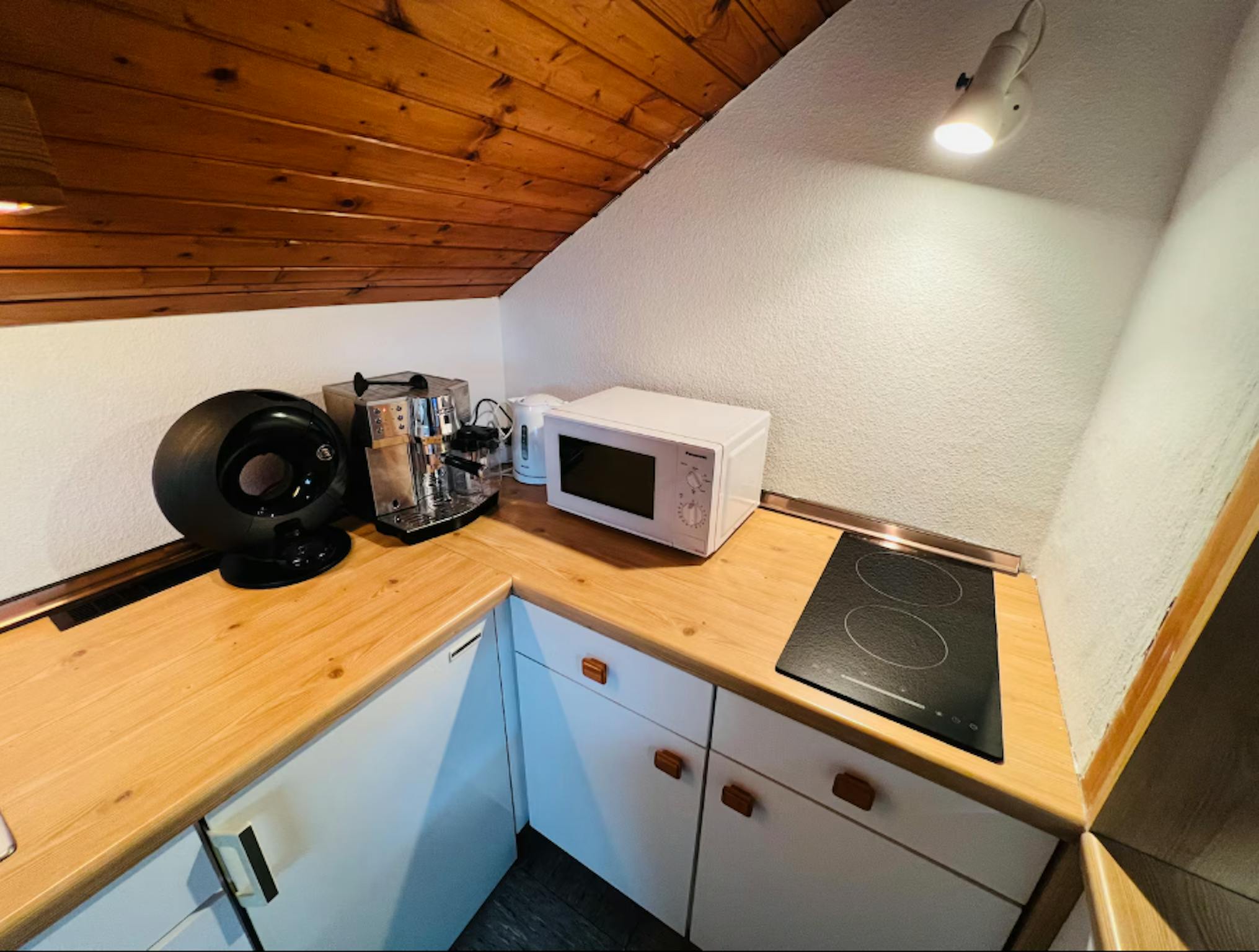 Apartment, Konstanzer Straße, Cologne