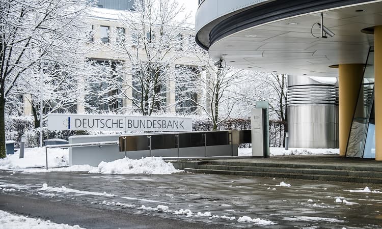 Deutsche Bundesbank sounds alarm on overpriced housing market