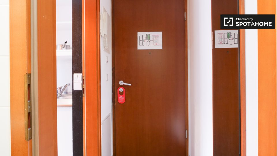 Apartment, Osnabrücker Str., Berlin
