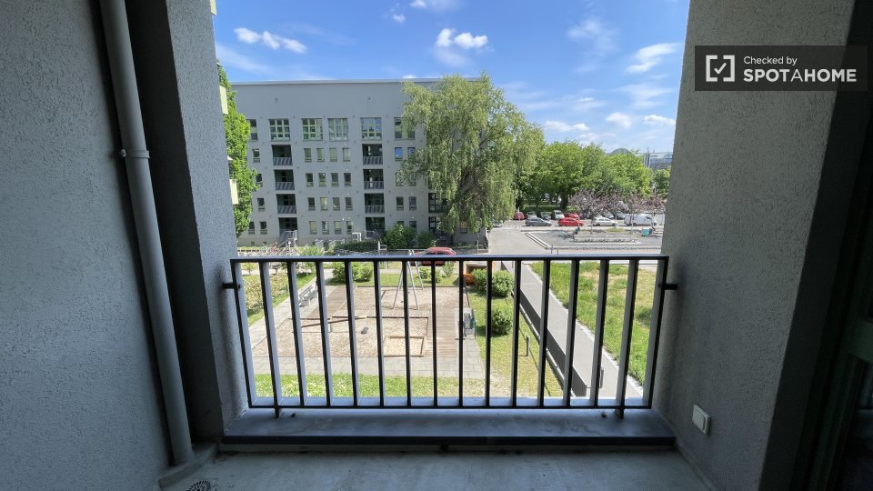 Room, CharlottenstraßeB, Berlin