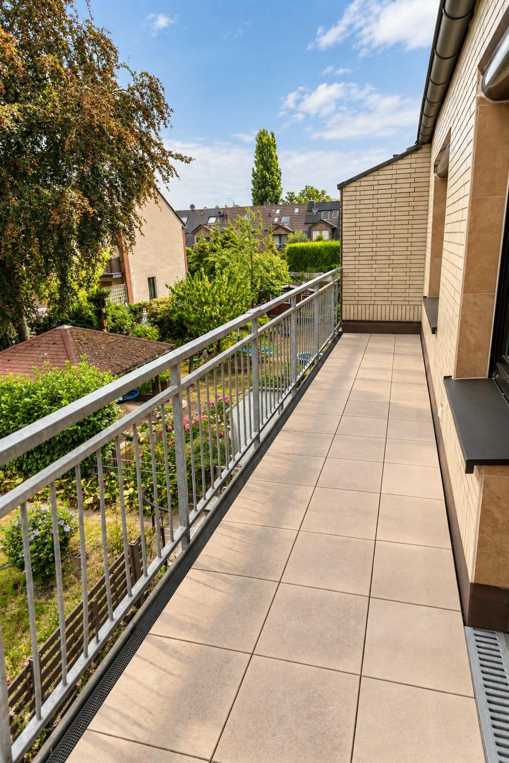 Apartment, Nernstweg, Dusseldorf