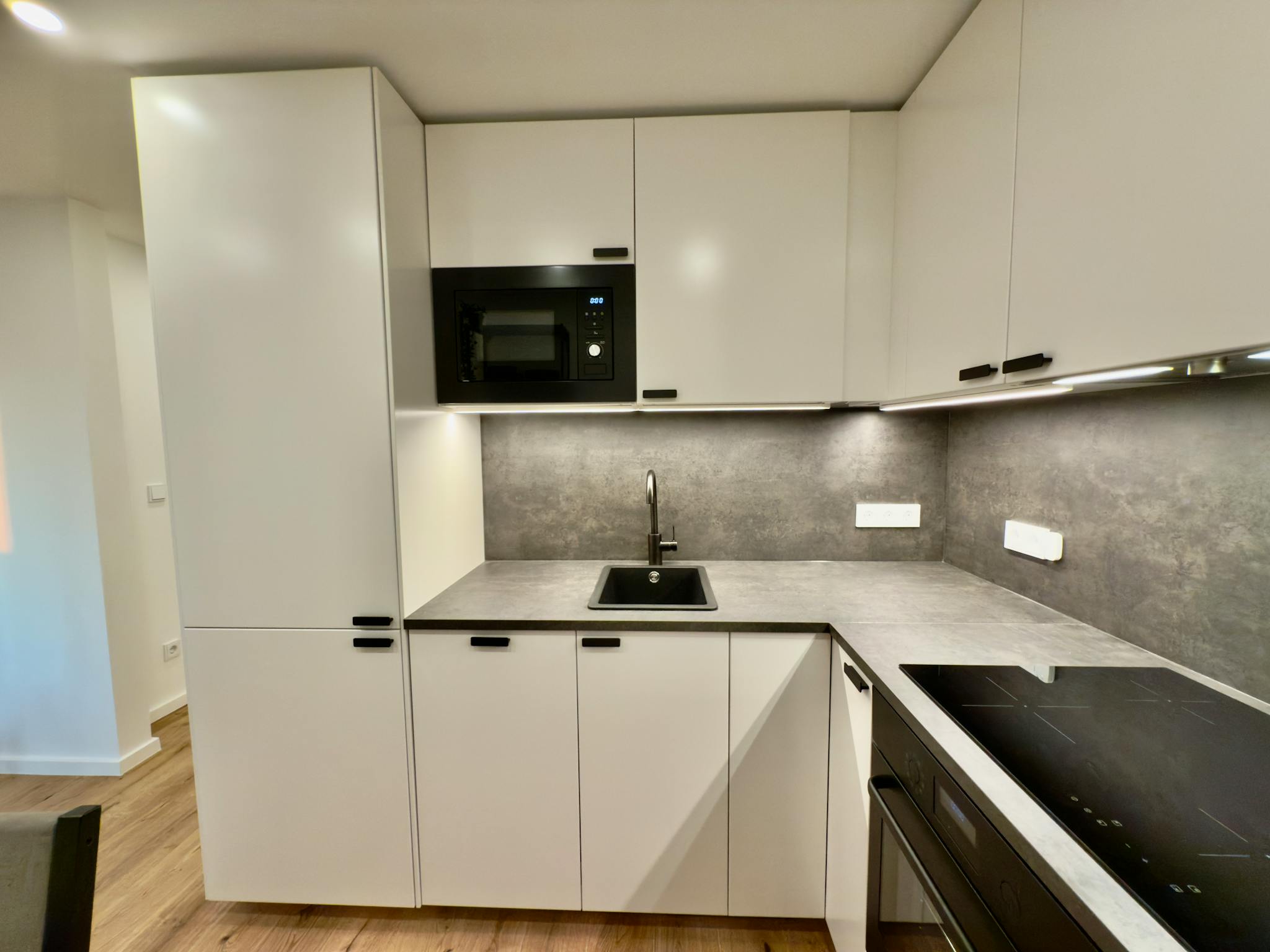 Apartment, Eberwurzstraße, Munich