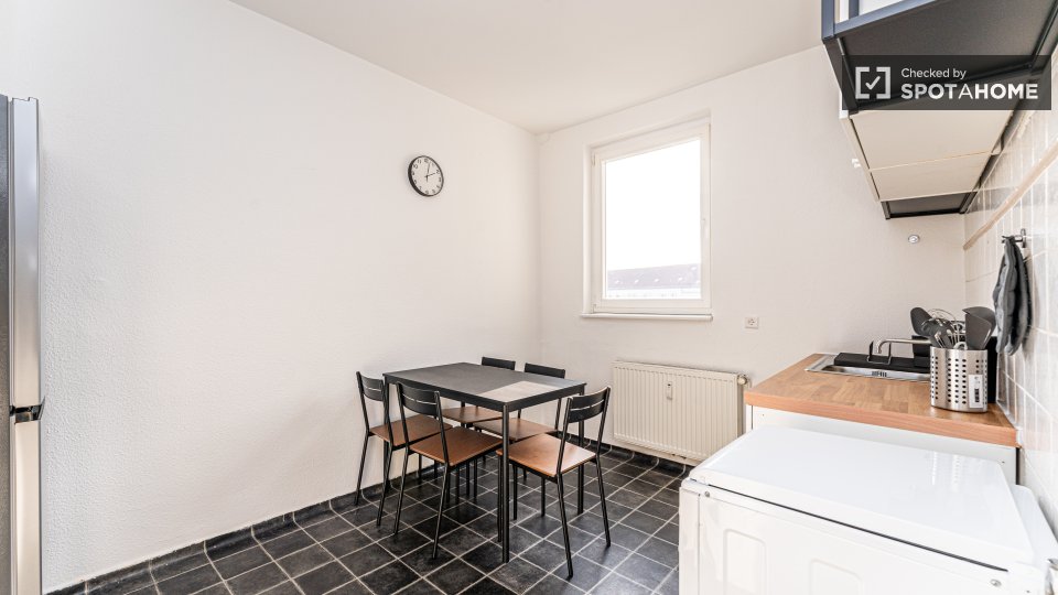 Room, Dörpfeldstraße, Berlin