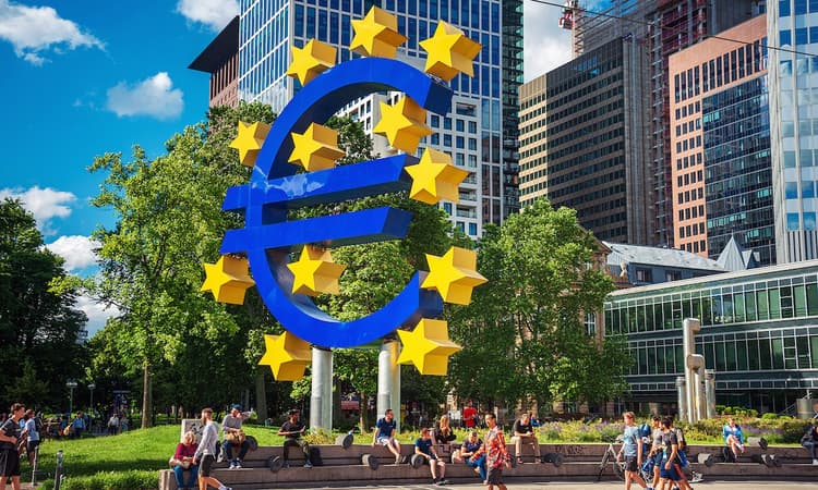 Brexit: Banks relocating to Germany expected to create 2.500 jobs