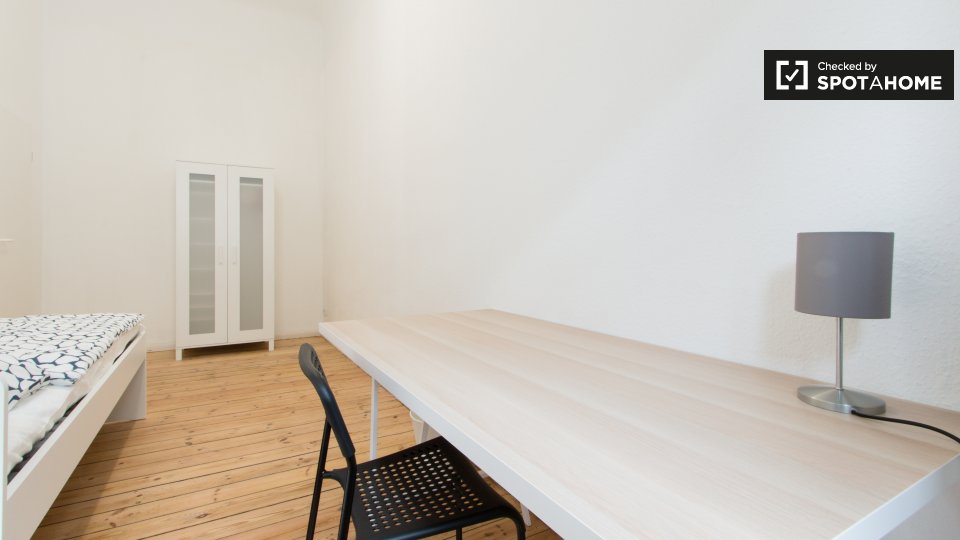 Room, Detmolder Str., Berlin