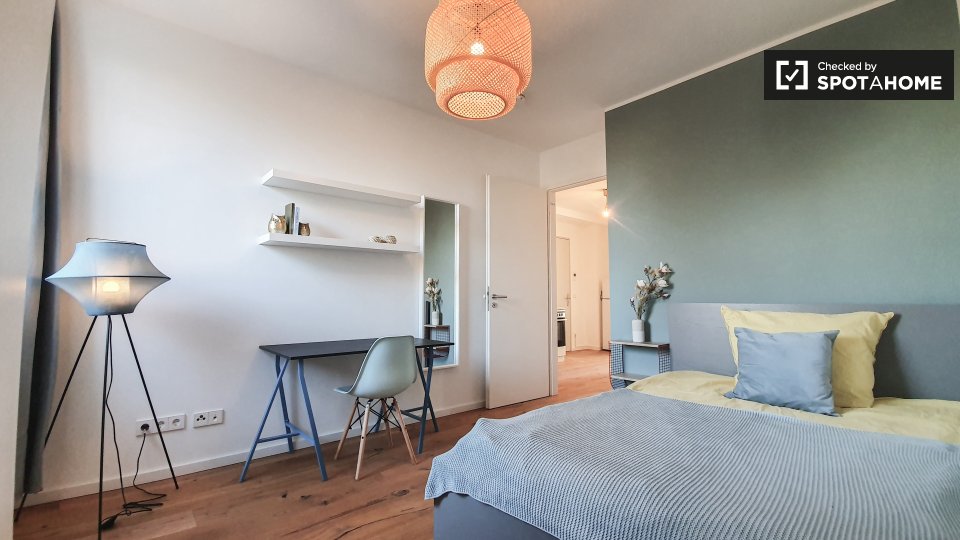 Room, Nazarethkirchstraße, Berlin