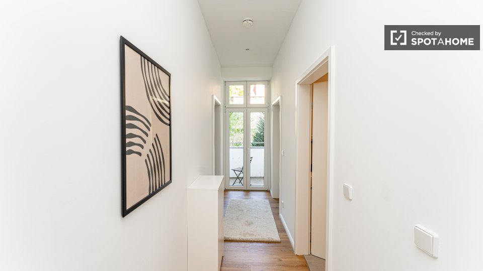 Room, Hoffmannstraße, Berlin