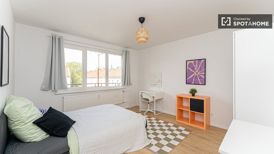 Room, Richardstraße, Berlin