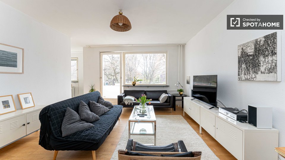 Apartment, Paul-Lincke-Ufer, Berlin