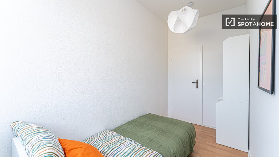 Room, Dörpfeldstraße, Berlin