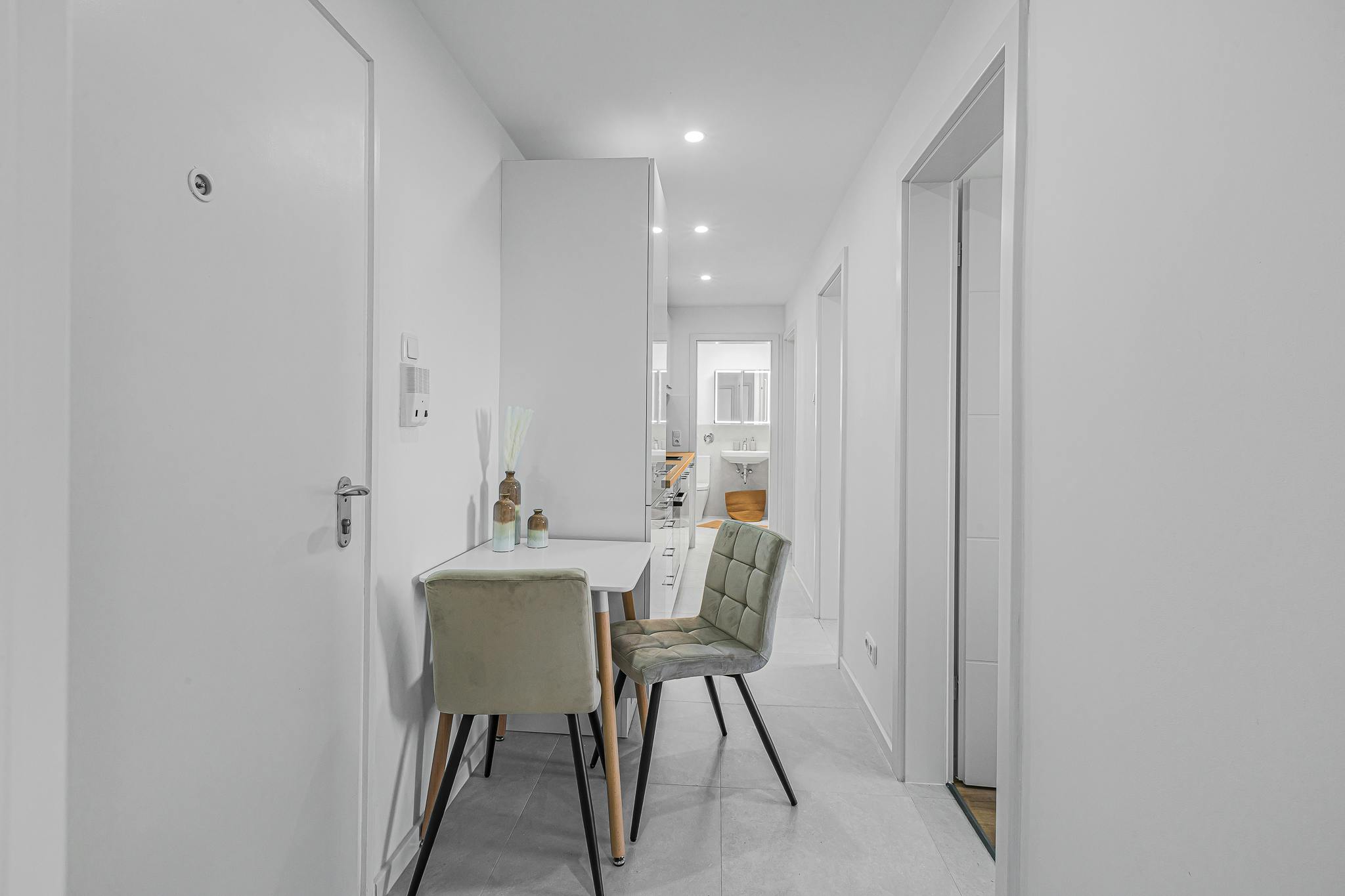 Apartment, Schaffhauser Straße, Munich