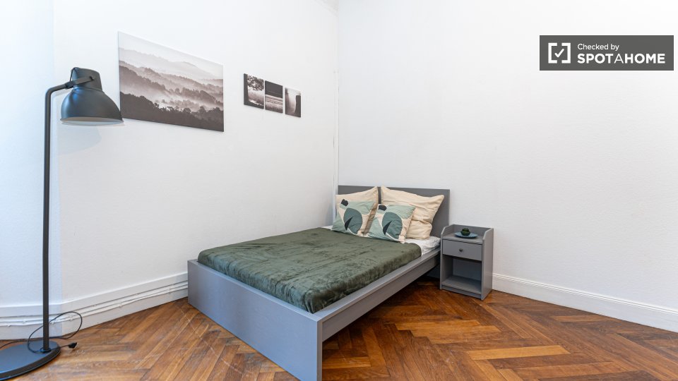 Room, Kantstraße, Berlin