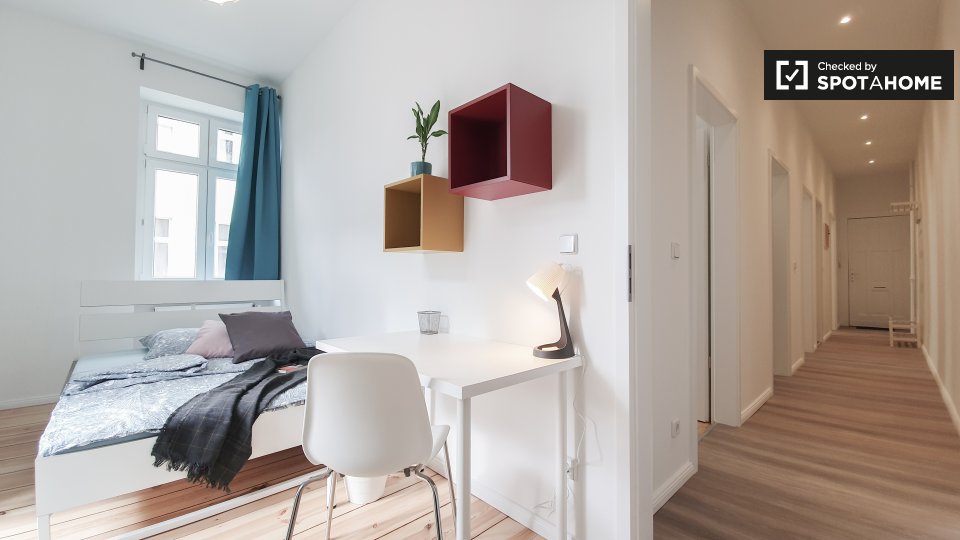 Room, Hoffmannstraße, Berlin