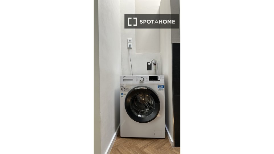 Apartment, Kaiser-Friedrich-Straße, Berlin