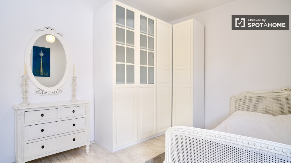 Room, Soldiner Str., Berlin