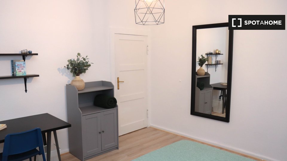 Room, Lauterberger Str., Berlin