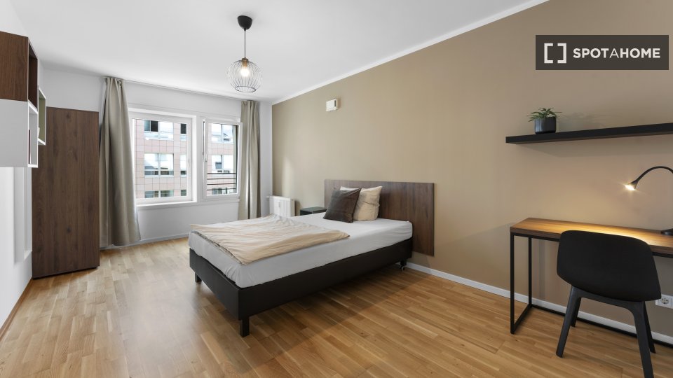 Room, Friedrichstraße, Berlin