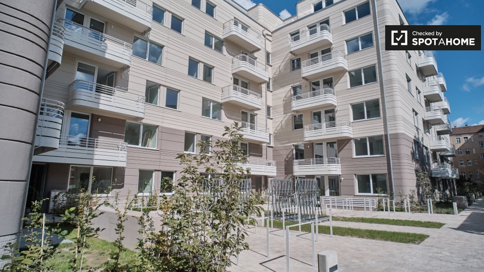 Room, Nazarethkirchstraße, Berlin