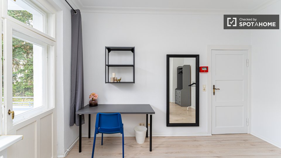 Room, Lauterberger Str., Berlin