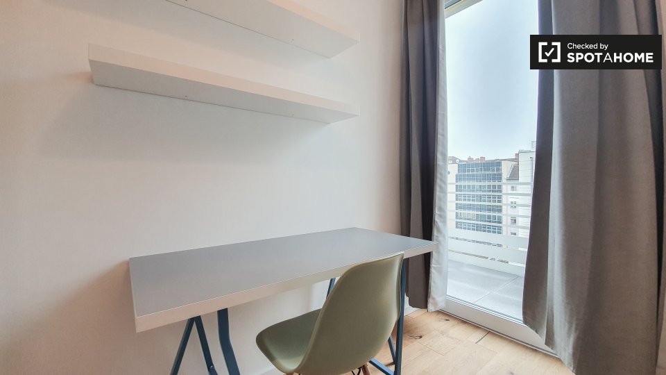 Room, Nazarethkirchstraße, Berlin